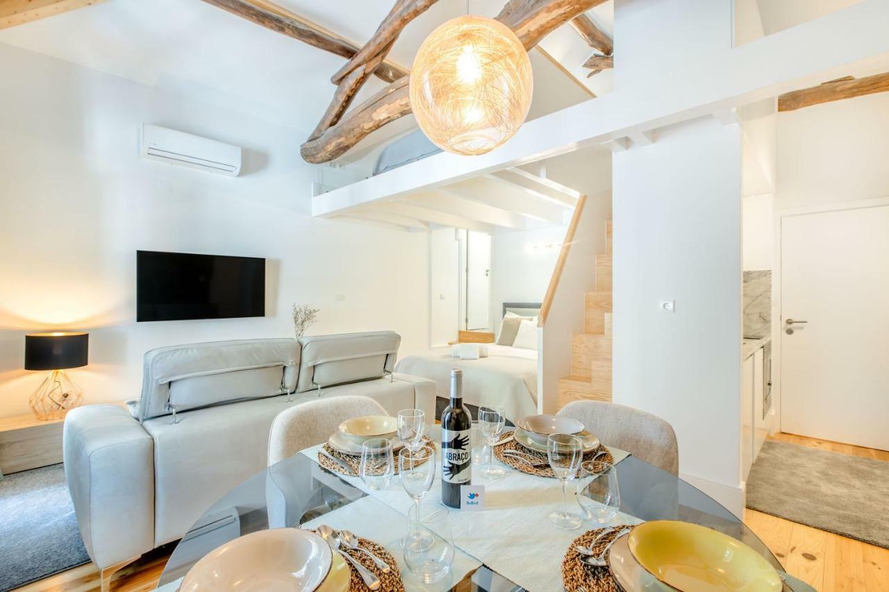 Santa Catarina Charming Loft Lägenhet OOporto Exteriör bild